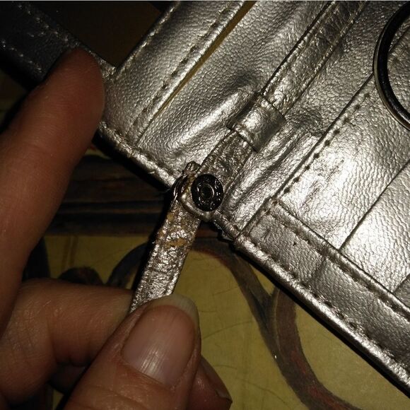 Mesh crossbody wallet   - Picture 4 of 7